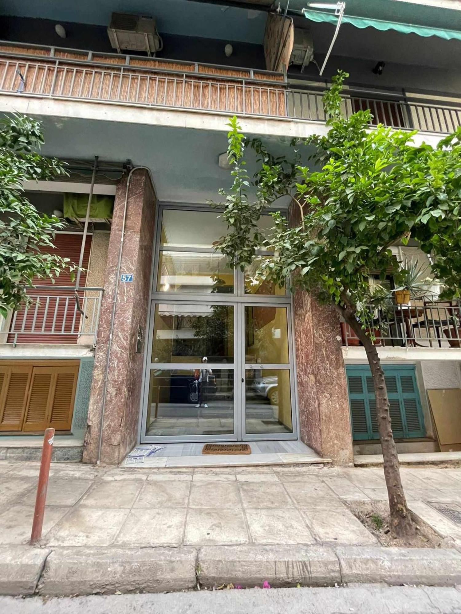 Apartmán For Harbor Travelers Pireus Exteriér fotografie