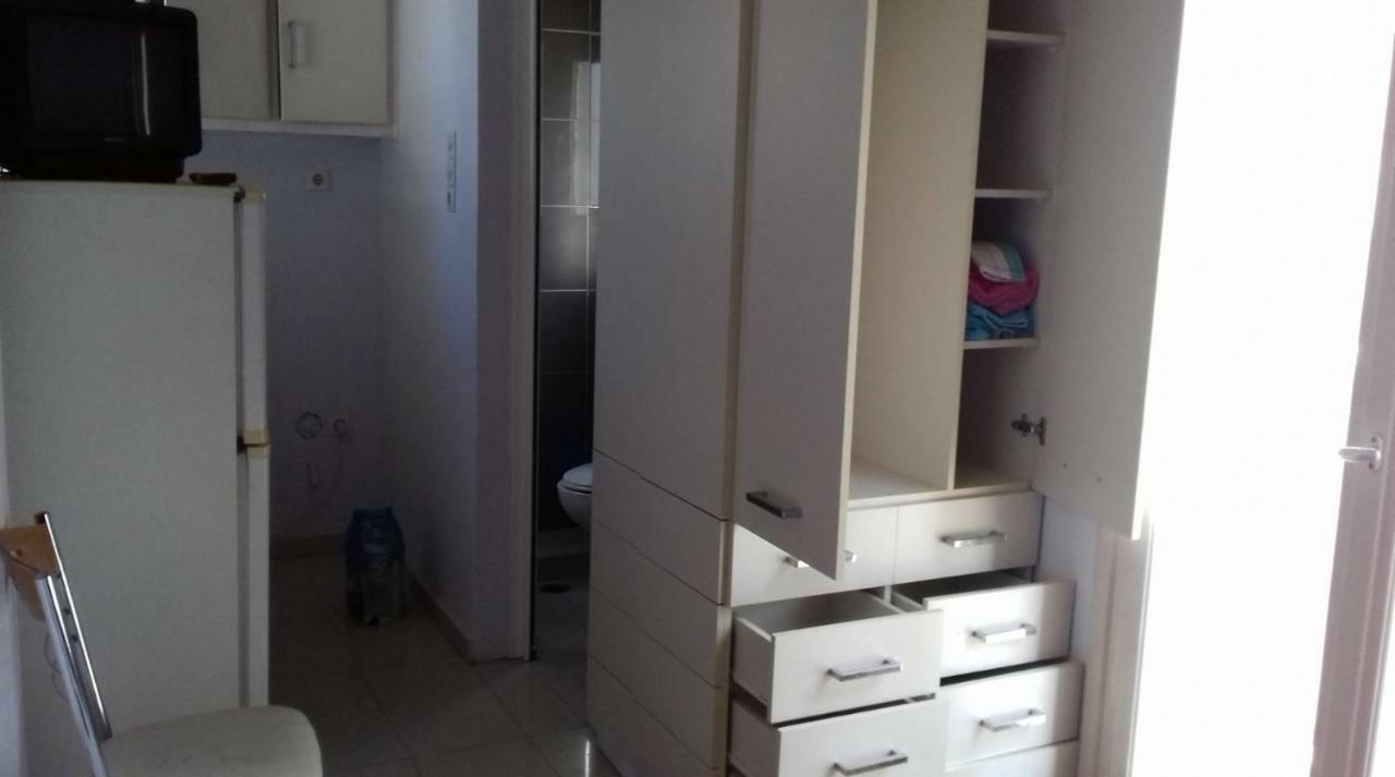 Apartmán For Harbor Travelers Pireus Exteriér fotografie